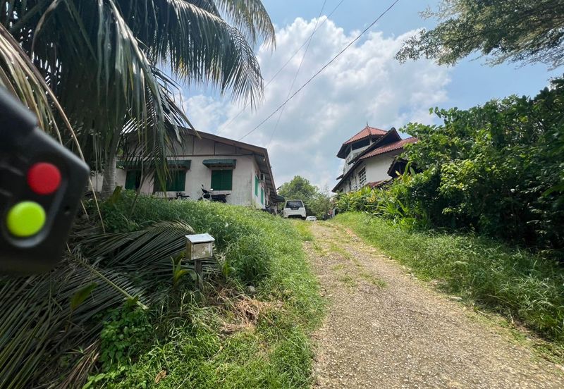 Kampung Melayu Majidee