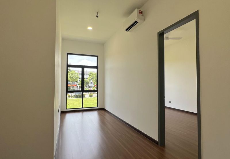 The Straits View Residences