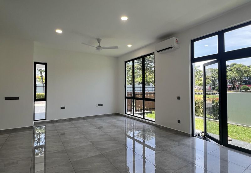 The Straits View Residences