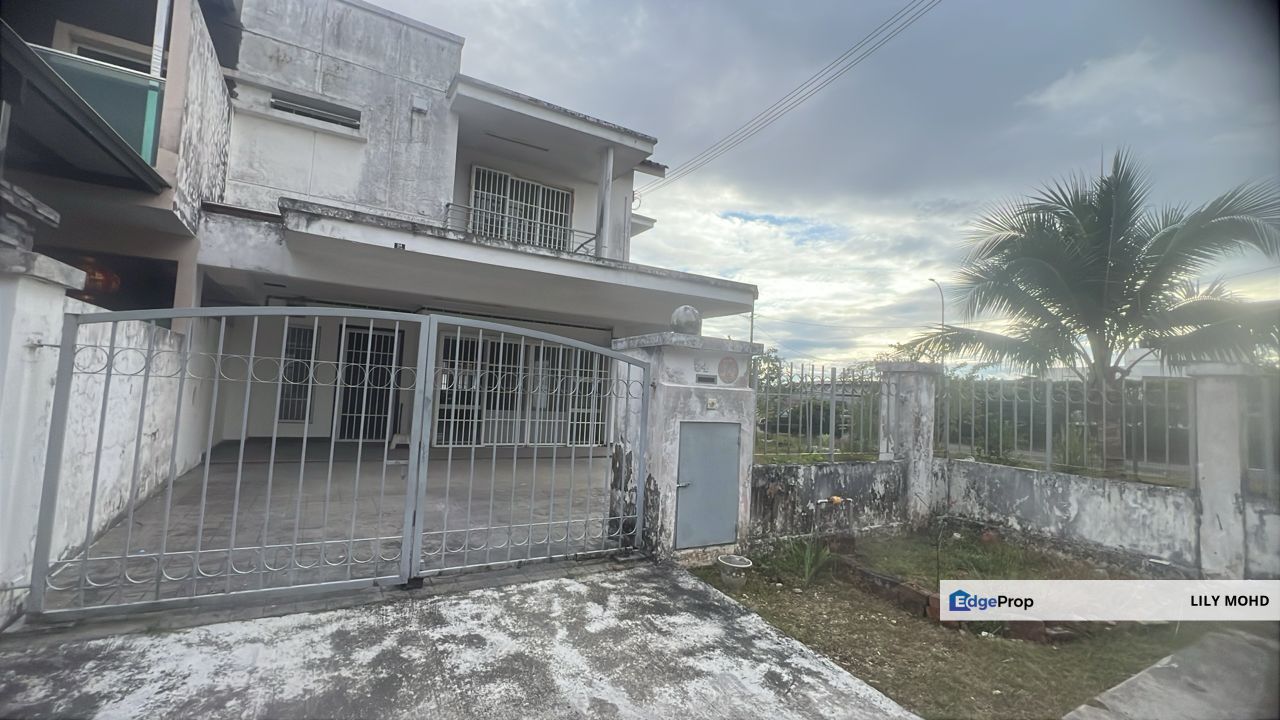 Taman Bukit Bayu Senai Corner 2 Tingkat Untuk Sewa, Johor, Senai