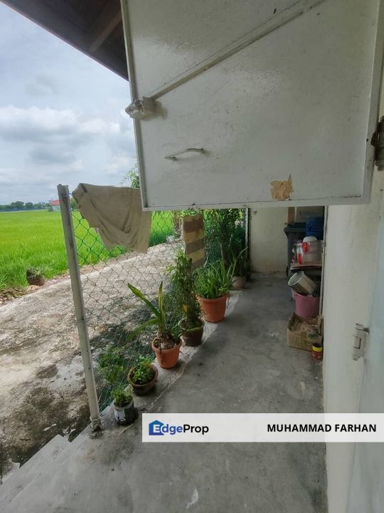 TERES SETINGKAT TAMAN SAYANG SELASIH, KLEBANG MELAKA, Melaka, Klebang