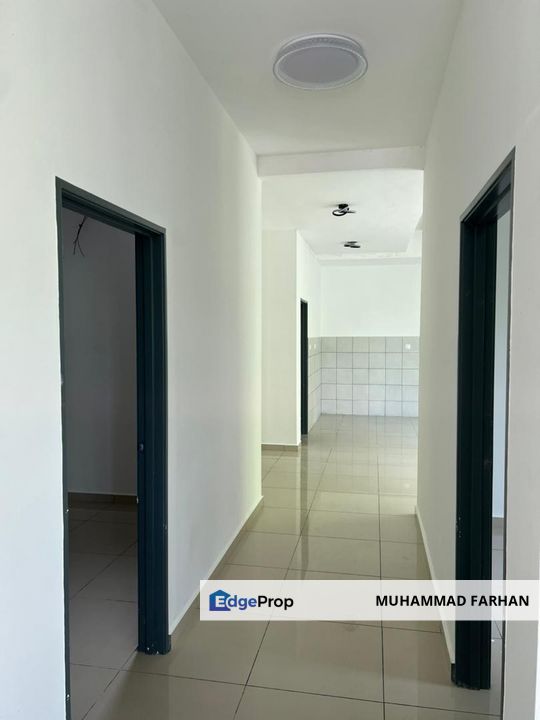 SEMI-D KLUSTER SETINGKAT TAMAN PENGKALAN MINYAK DAMAI, AYER MOLEK MELAKA UNTUK DIJUAL, Melaka, Melaka Tengah