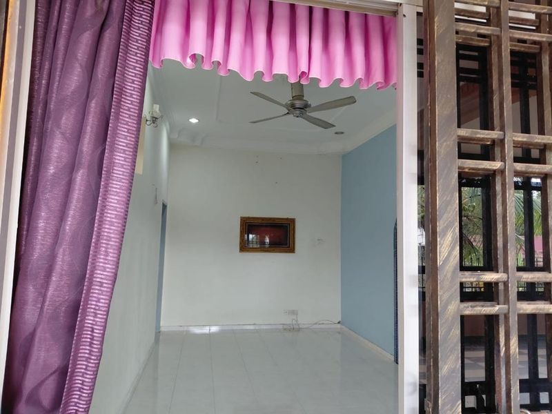 TERES SETINGKAT TAMAN SERULING, BULOH KASAP, SEGAMAT JOHOR, Johor, Segamat