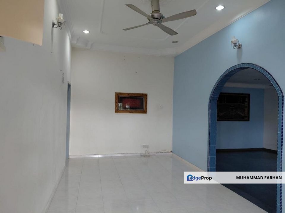 TERES SETINGKAT TAMAN SERULING, BULOH KASAP, SEGAMAT JOHOR, Johor, Segamat