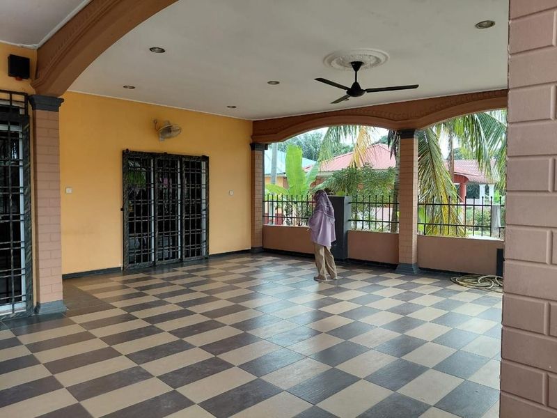 TERES SETINGKAT TAMAN SERULING, BULOH KASAP, SEGAMAT JOHOR, Johor, Segamat