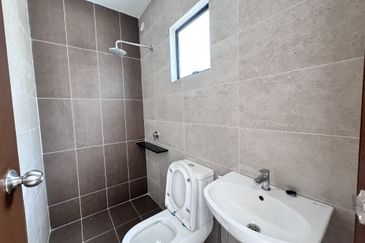 Bywater Validum @ Setia Utama 3