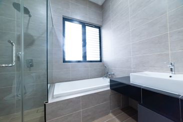 Dremien @ Eco Ardence