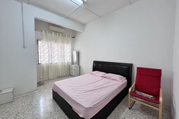 Jalan Imam Abdul Abdul Aziz 5 Kapar, Klang Terrace 