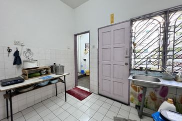 Jalan Imam Abdul Abdul Aziz 5 Kapar, Klang Terrace 