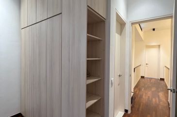 Full Furnished Corner Aeres Eco Ardence 