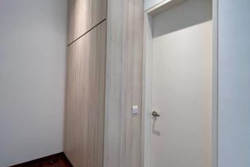 Full Furnished Corner Aeres Eco Ardence 