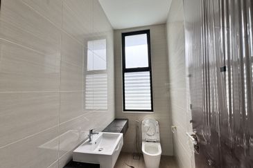 Corner lot Extra Land for Extension Bungalow @ Dremien Eco Ardence Setia Alam