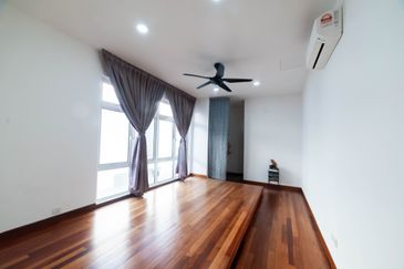 Casa Idaman, Setia Alam