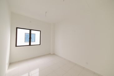 Jalan Setia Permai U13/42M