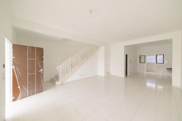 Jalan Setia Permai U13/42M