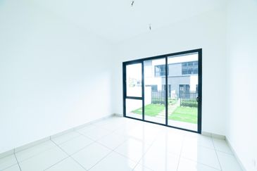 Dremien @ Eco Ardence