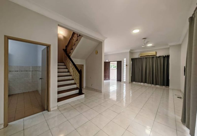 Mutiara Damansara Corner House