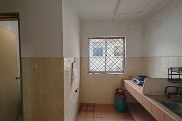 Mutiara Damansara Corner House