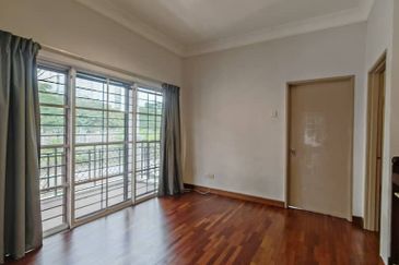 Mutiara Damansara Corner House