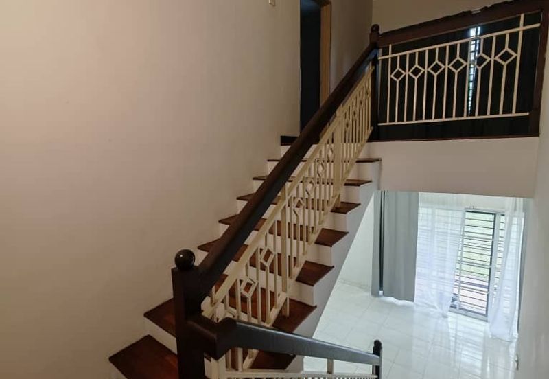 Mutiara Damansara Corner House