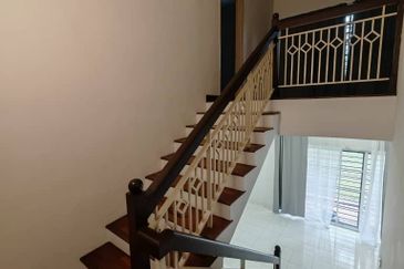 Mutiara Damansara Corner House