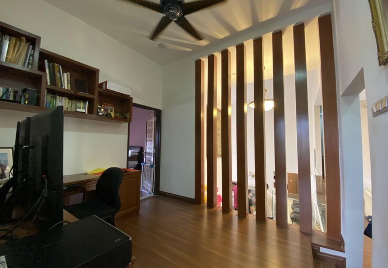 𝗟𝗼𝗰𝗸 𝗦𝘁𝗼𝗰𝗸 & 𝗕𝗮𝗿𝗿𝗲𝗹 - Tip top condition