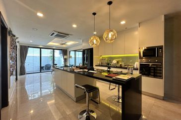 Taman Desa, KL - A Rebuilt House That Steals Hearts