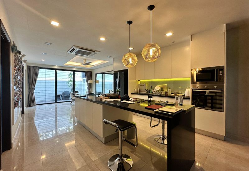 Taman Desa, KL - A Rebuilt House That Steals Hearts