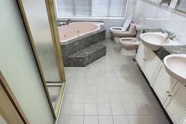 Seputih Permai Condominium