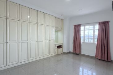 Seputih Permai Condominium