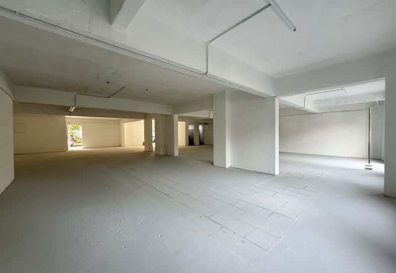 Exclusive: Refurbished Adjoining Shoplots. Full Block Available