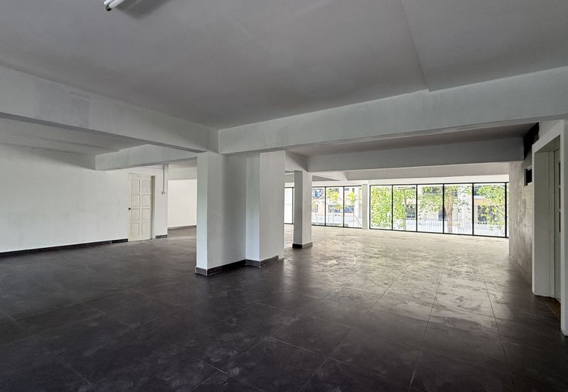 Exclusive: Refurbished Adjoining Shoplots. Full Block Available