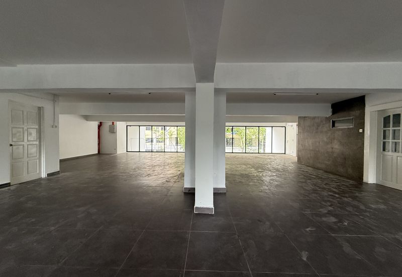 Exclusive: Refurbished Adjoining Shoplots. Full Block Available