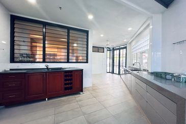 Exclusive Listing -Well maintained bungalow at the hilltop, Taman Desa