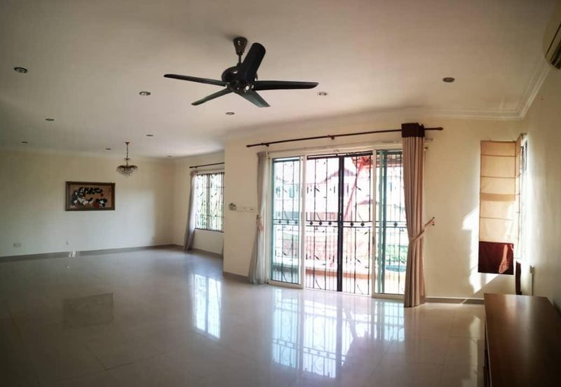 Residency, Kota Damansara