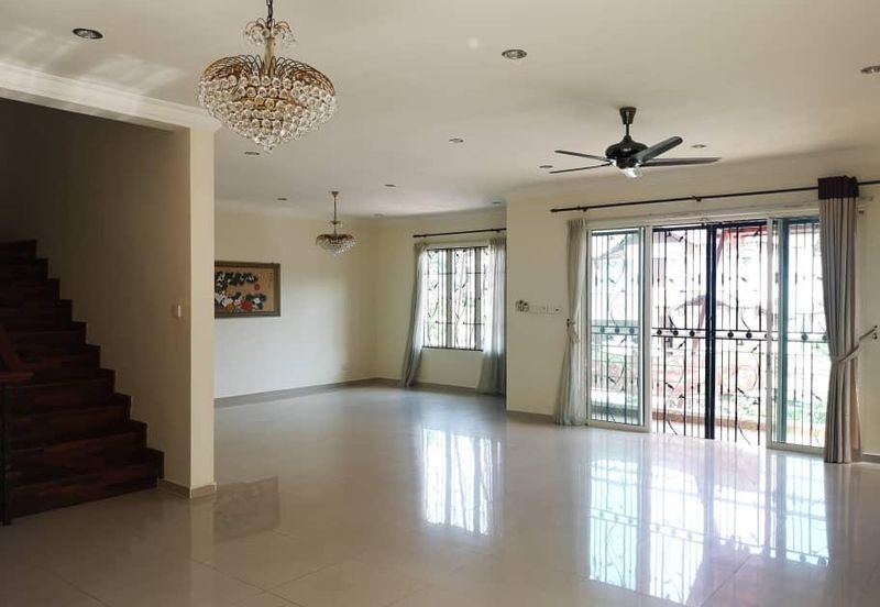 Residency, Kota Damansara