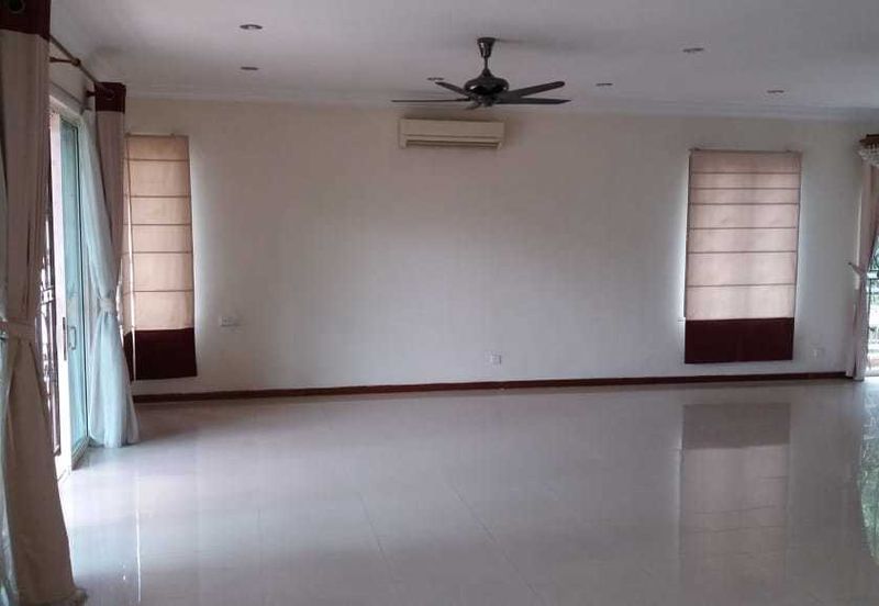 Residency, Kota Damansara