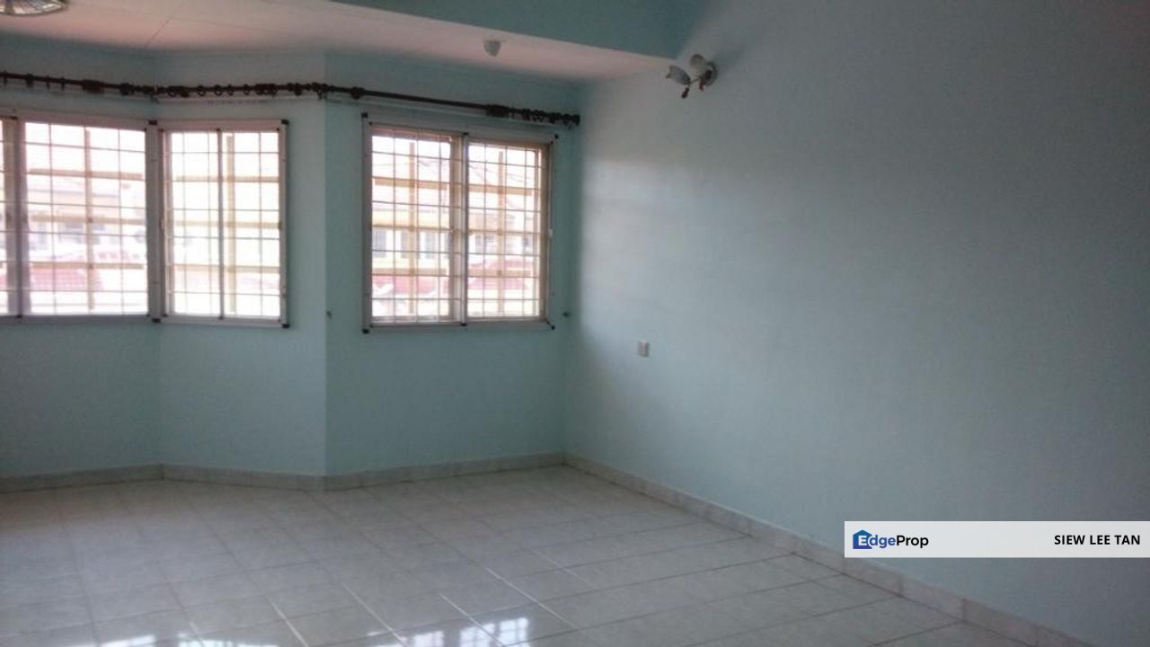 Sek 5, Seri Utama, Sepah Puteri Kota Damansara 2 sty house (22x90) for sale RM1M, Selangor, Kota Damansara