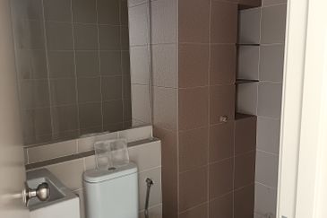 Ariza Elmina Gardens