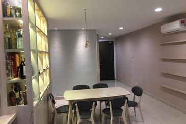 Maisson @ Platinum Apartment