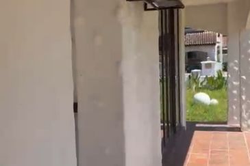 Polo Vista Kota Damansaara 3 sty luxury bunglow fully furnished for rent RM8000