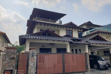 Templer Villas