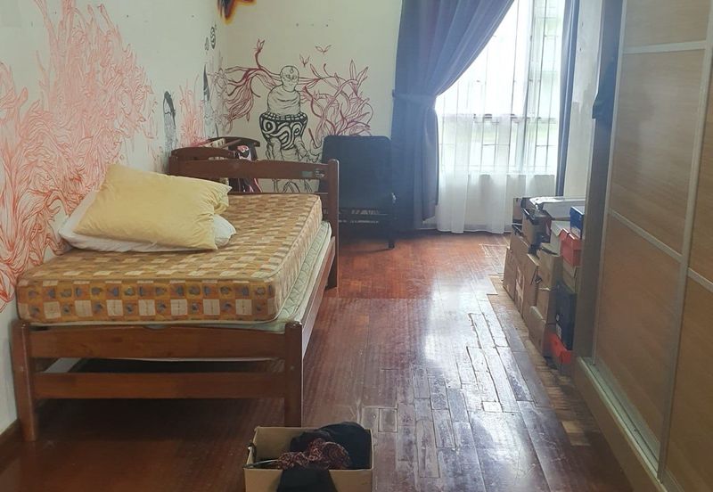 Avenue 6, Bandar Tun Hussein Onn