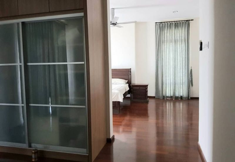 Avenue 6, Bandar Tun Hussein Onn