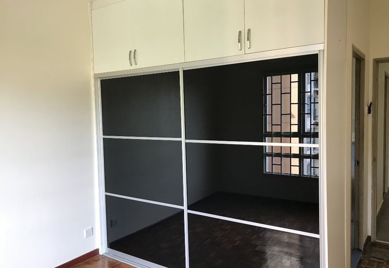 Kondominium Tiara Intan, Taman Bukit Indah