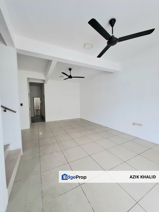 Bandar Mahkota Banting Double Storey Terraced House For Sale, Selangor, Banting