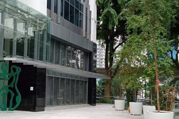 Menara AIA Sentral (formerly Menara Standard Chartered)