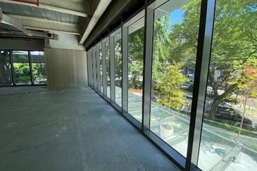 Menara AIA Sentral (formerly Menara Standard Chartered)