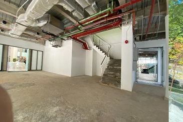 Menara AIA Sentral (formerly Menara Standard Chartered)