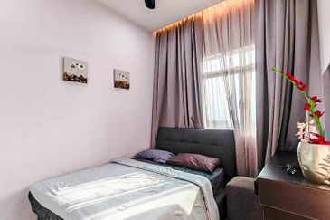 La Thea Residences @ 16 Sierra